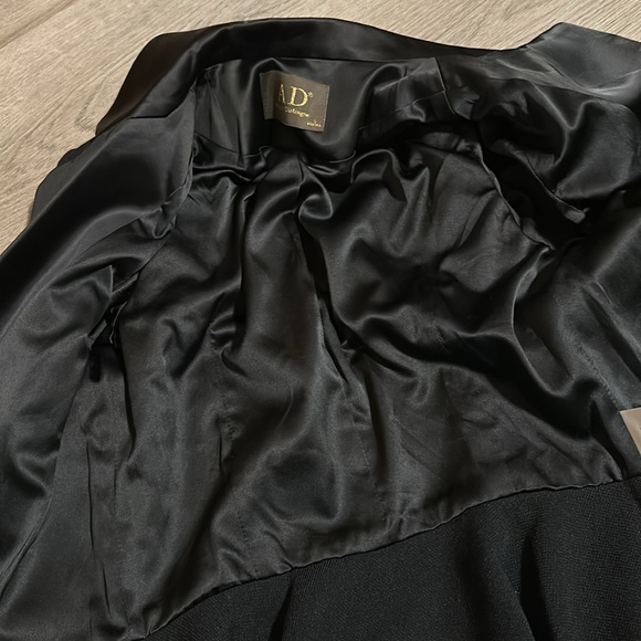 Suit jacket - Picture 5 of 5